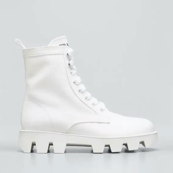 Prada Shoes - Prada White Lug Sole Lace Up Canvas Combat Boots Sz EU 39 US 9 - Rare